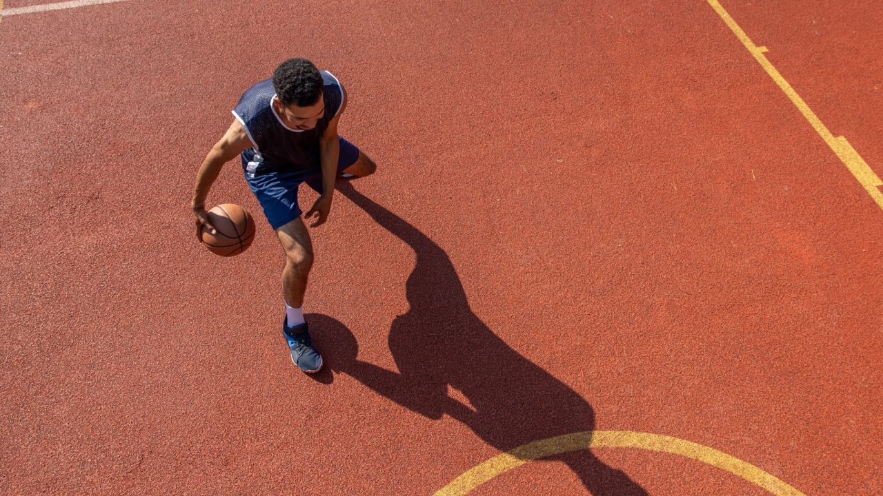 A man playing basketball
