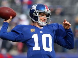 New York Giants quarterback Eli Manning (10) before the 2011 NFC wild card playoff game against the Atlanta Falcons on January 8, 2012 at MetLife Stadium.