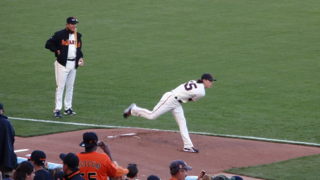 MLB, giants pitch tim lincecum throws pitch in the bullpen as - Gameday Chatter Giants Tim Lincecum throws pitch in the bullpen.