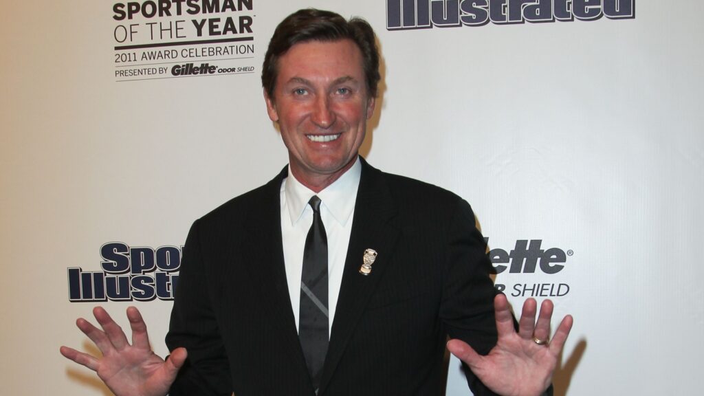 Wayne Gretzky at an award show.