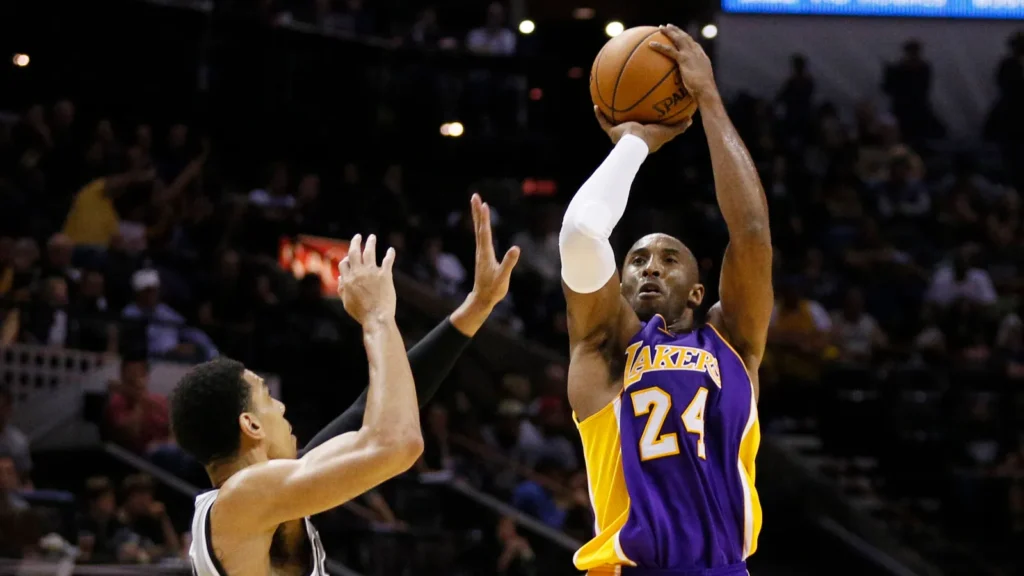 Kobe Bryant playing basketball.