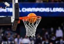 Nix scores 44, hits overtime game-winner as Vipers defeat Legends basketball game focus on ball