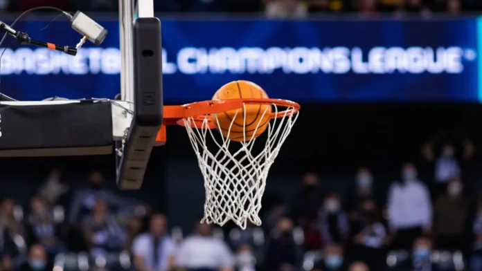 basketball game focus on ball