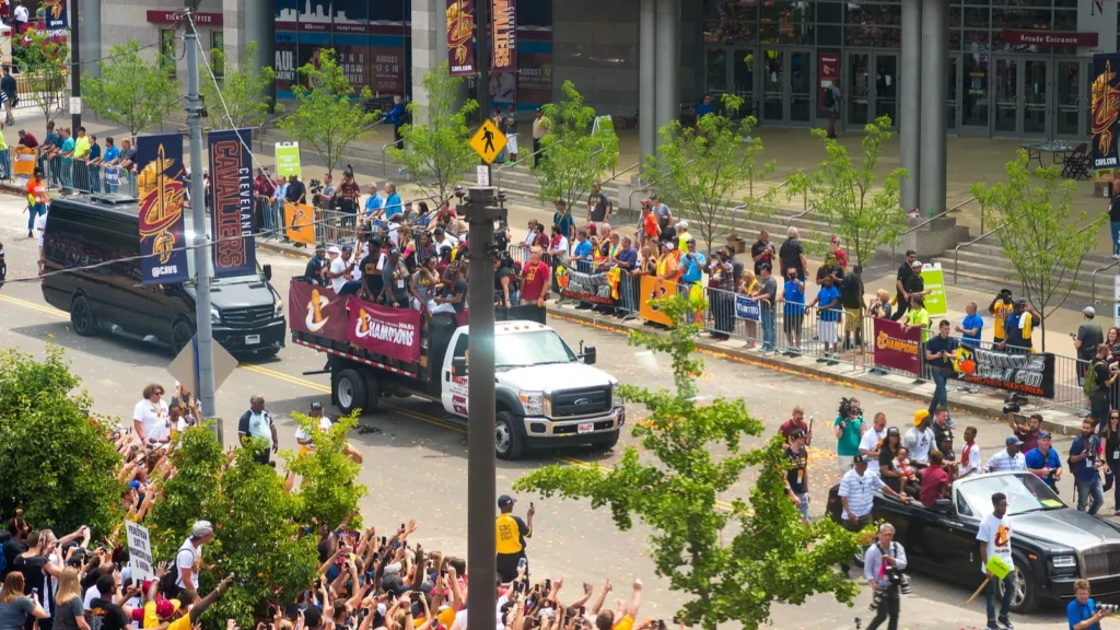 cavs parade  lebron