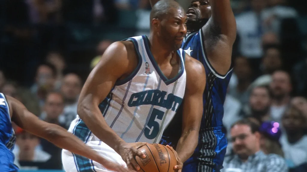 elden campbell of the charlotte hornets