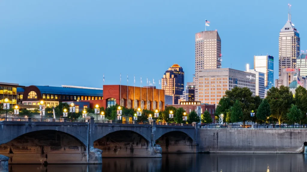 indianapolis  circa july 2018 downtown indianapolis skyline at sunset