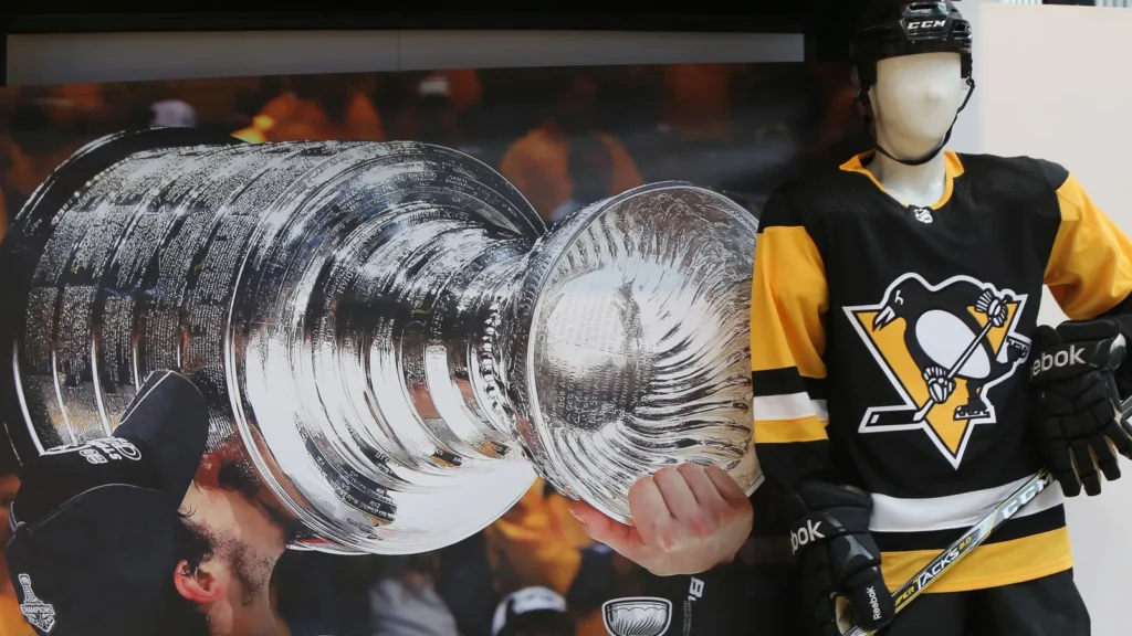 the nhl shop decoration showing the pittsburgh penguins player with