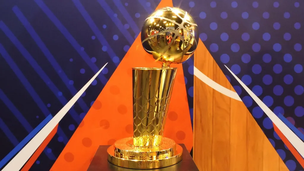 sao paulo sp brazil 03122025  crowd movement on the