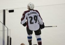 Nathan MacKinnon scores NHL-leading 46th goal as Avalanche beat Penguins 6-2 Nathan MacKinnon