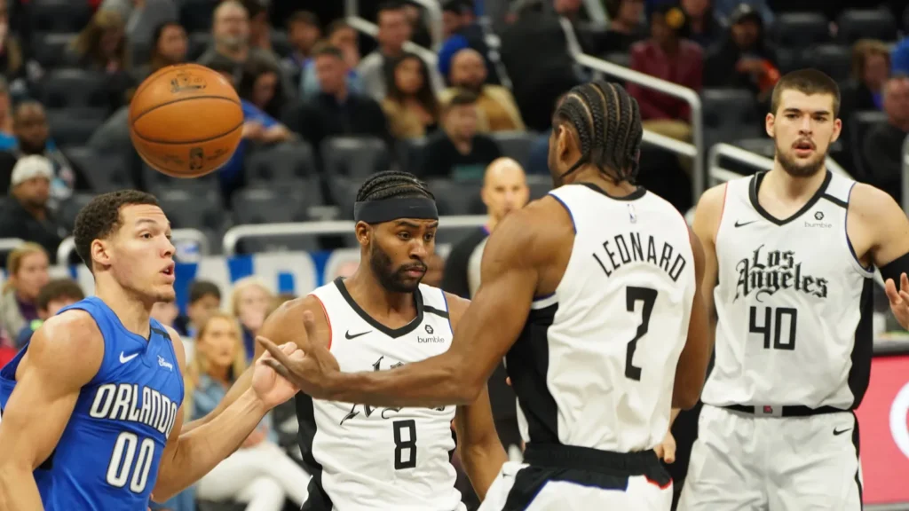 orlando magic host the la lakers at the amway center