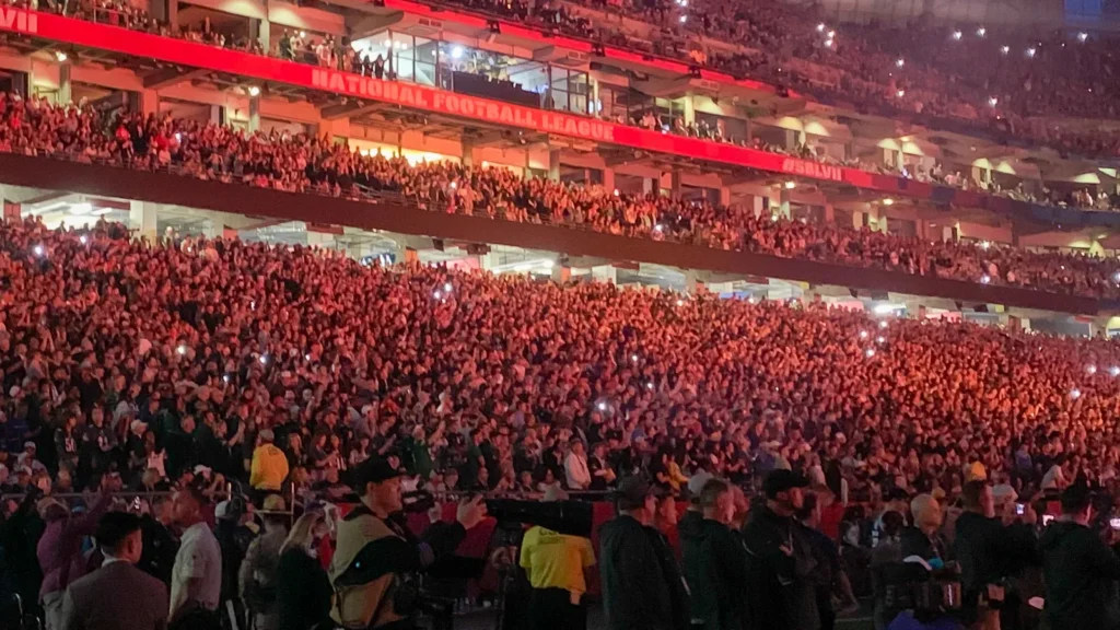 rihanna performs live during halftime show of super bowl lvii