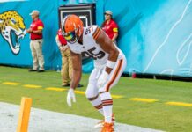 Myles Garrett trade prompts response from Lamar Jackson Myles Garrett of Cleveland Browns in action during the game.
