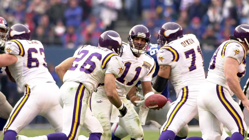 Daunte Culpepper Quarterback for the Minnesota Vikings in game action during a regular season NFL game Daunte Culpepper is a former NFL quarterback who played in the National Football League for 11 seasons primarily with the Minnesota Vikings
