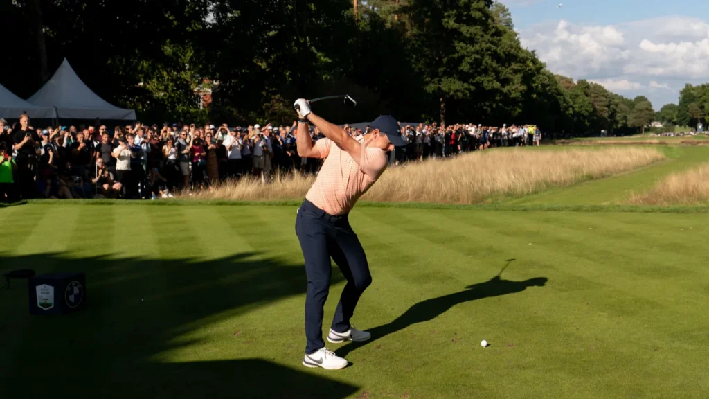 Rory McElroy ENG 15th tee during the BMW PGA Championship 2022 at Wentworth Club