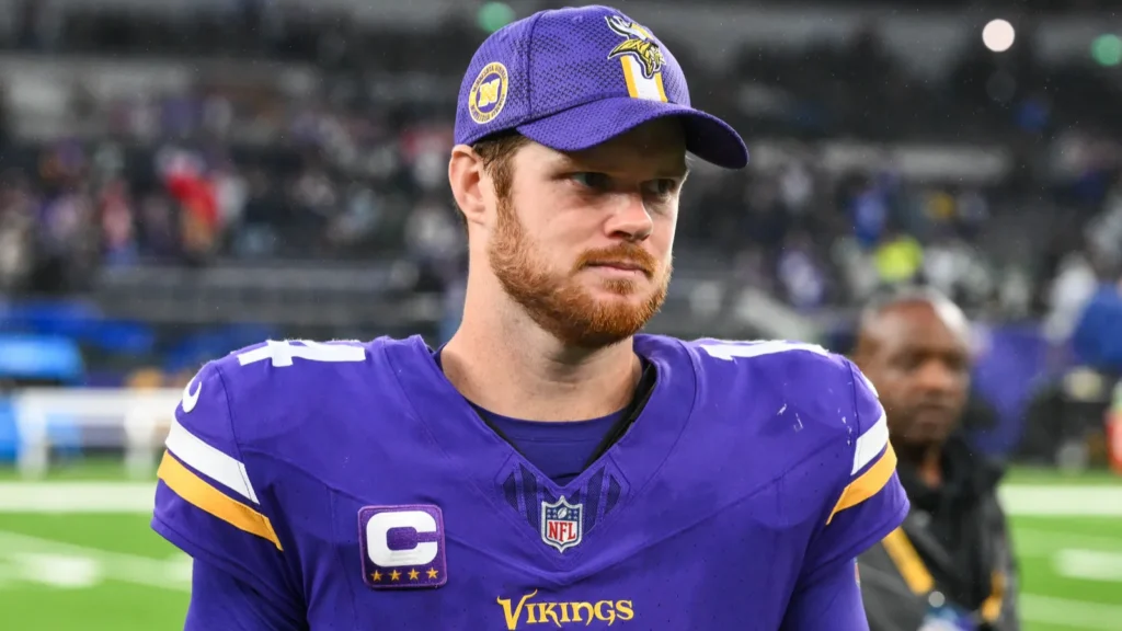 Sam Darnold of the Minnesota Vikings at the end of the Week 5 match