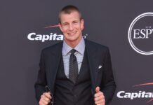Rob Gronkowski at an award show.