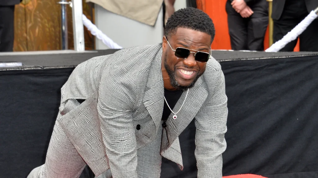 Kevin Hart at the handprint footprint ceremony for Kevin Hart at the TCL Chinese Theatre.
