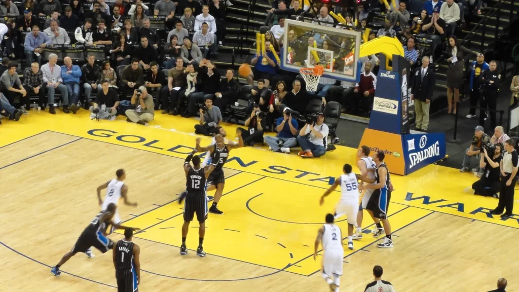 Magic Dwight Howard takes Free throw shoot