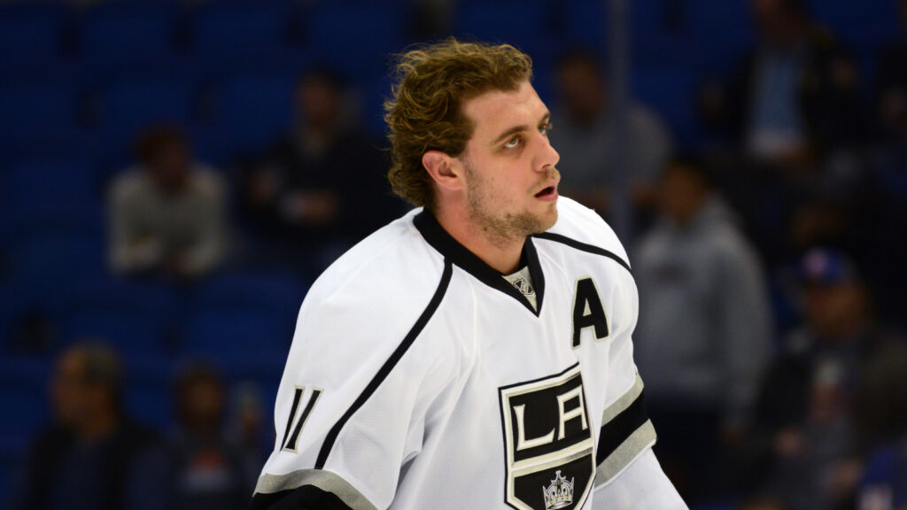 Anze Kopitar during warm-ups prior to the start of the game between the Kings and New York Islanders