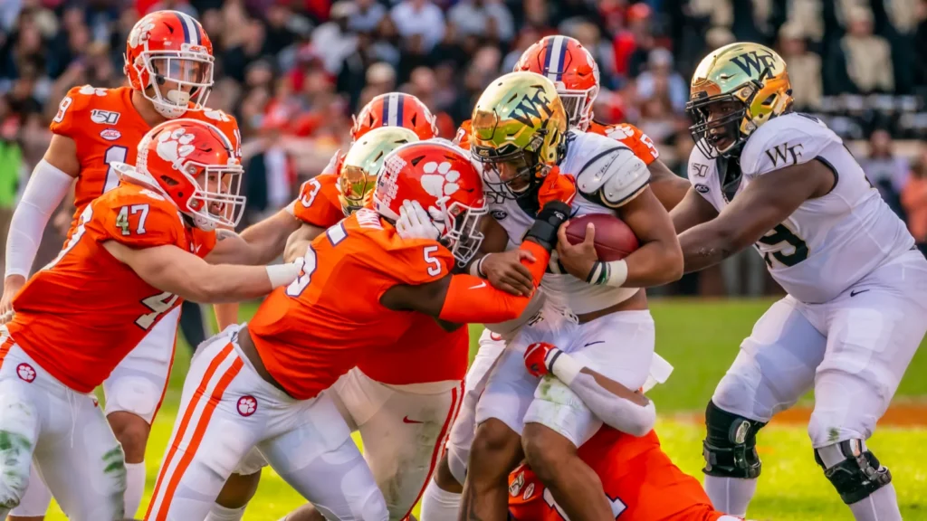 Football match between Wake Forest Demon Deacons and Clemson Tigers.