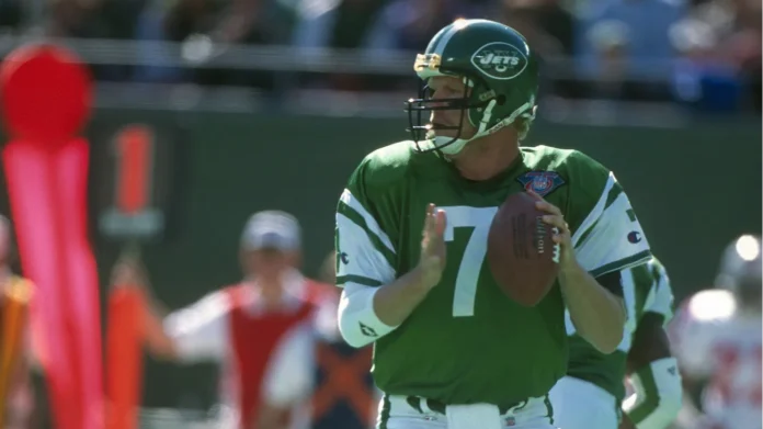 Boomer Esiason during his time in New York Jets