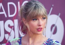 Taylor Swift at an event.