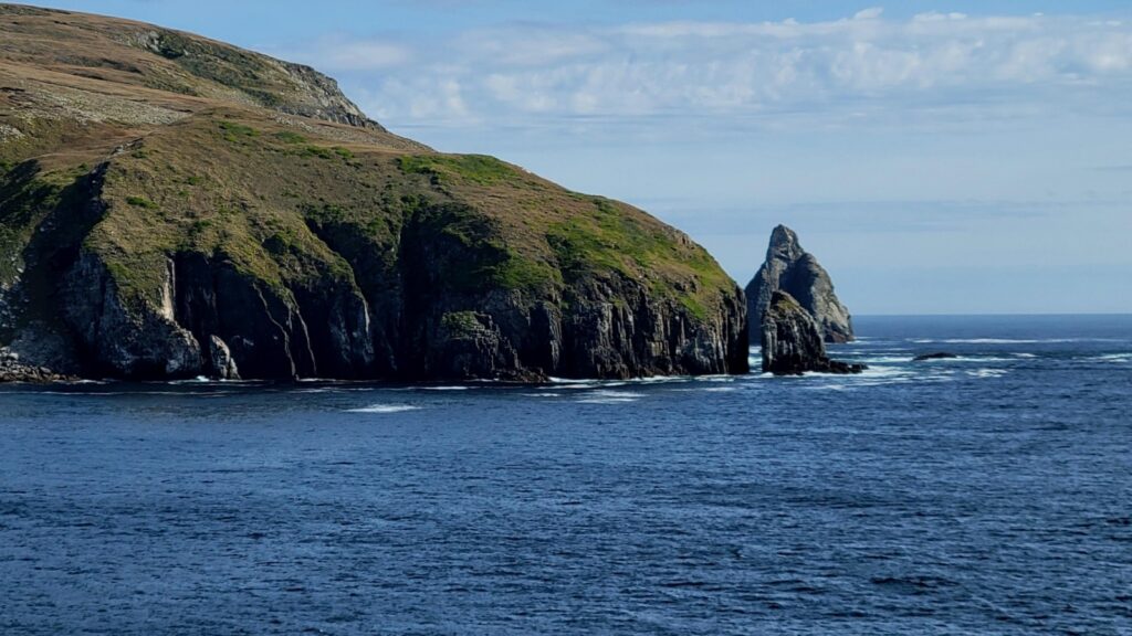 Jagged rocky outcropping of Horn Island.