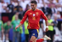 Trump faces boos at World Cup trophy ceremony Ferran Torres of Spain in action