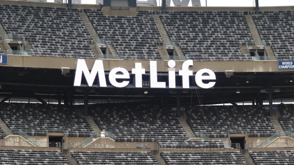 jets and giants football
