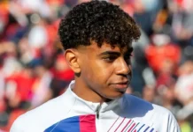 Lamine Yamal during a game