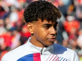 Lamine Yamal during a game