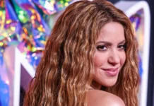 Shakira wearing Versace with Piferi heels