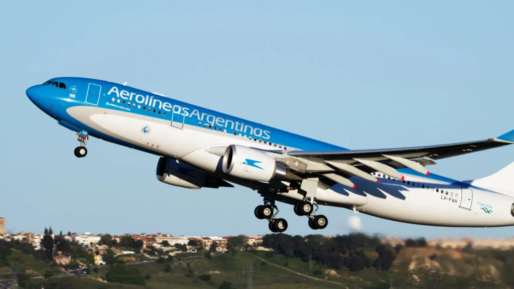 madrid spain may 1 2016 aerolineas argentinas airbus