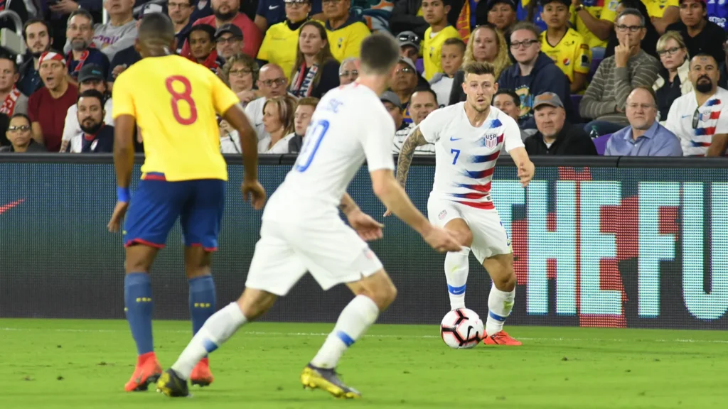 USMNT playing football against Ecuador.