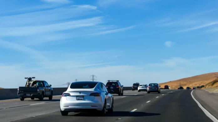 vehicles on highway 101 northbound move along a sunny stretch vehicles on highway 101 northbound move along a sunny stretch
