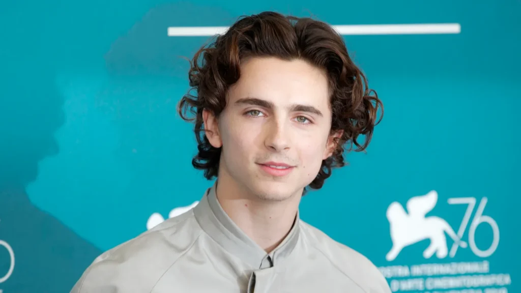 venice italy  september 02 timothee chalamet attends the photocall