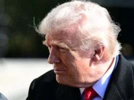 Heckler interrupts Trump as mixed crowd reaction unfolds at Medinah President Donald Trump departs the White House aboard Marine One