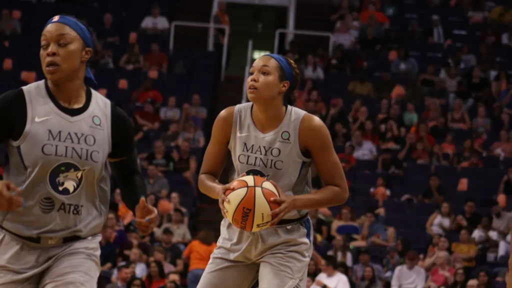 las vegas aces at talking stick resort arena in phoenix