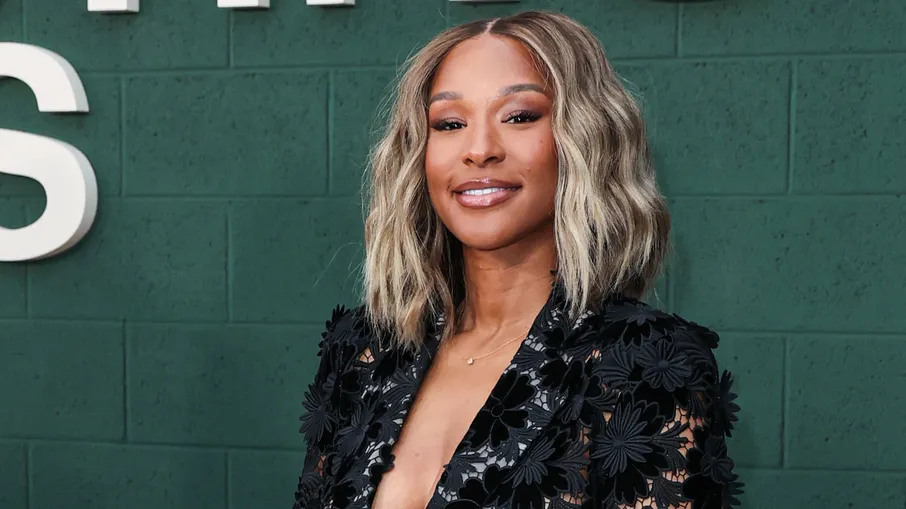 Savannah James arrives at an event