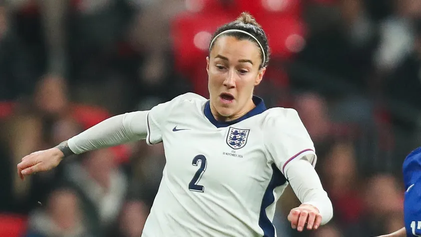 Lucy Bronze of England in action
