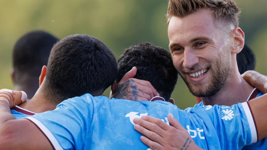 Players of Trabzonspor celebrates after scoring goal