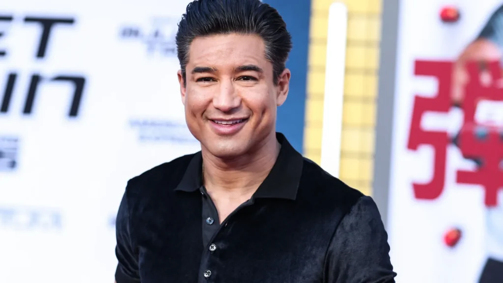 Mario Lopez arrives at an event