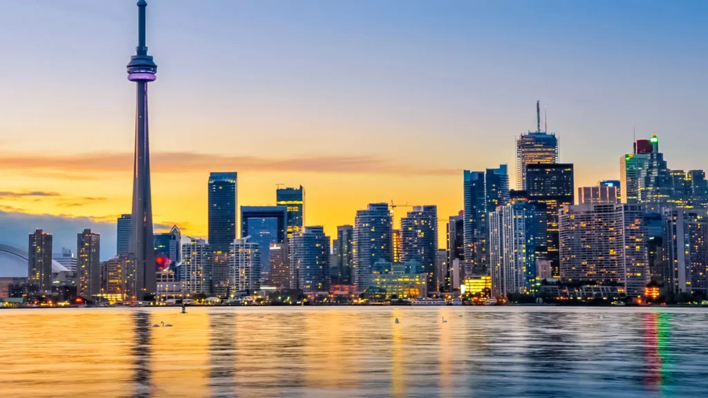 toronto skyline canada