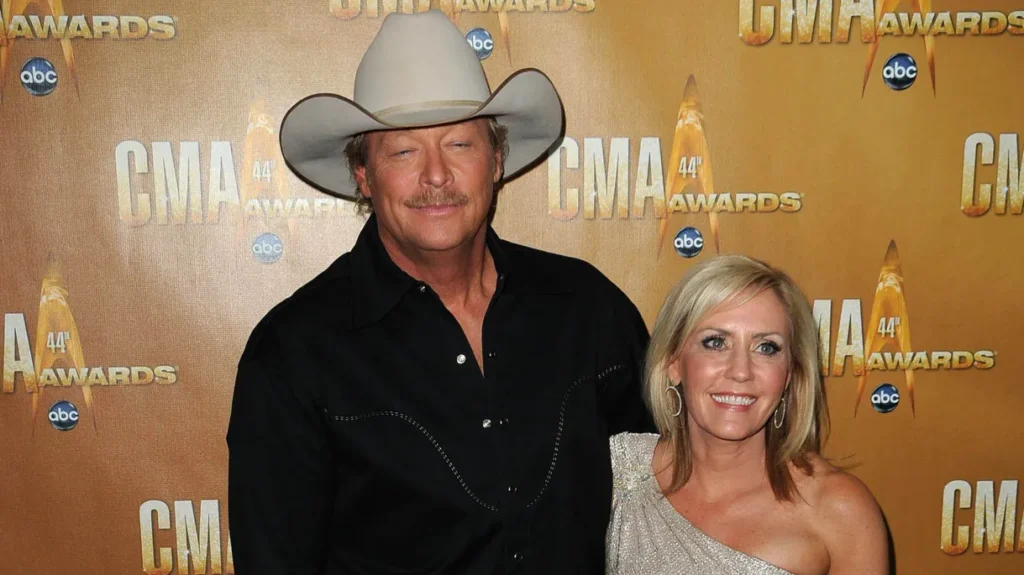 alan jackson and denise jackson at the 44th annual cma