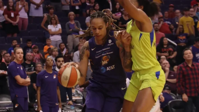 brittney griner center for phoenix mercury at talking stick resort Brittney Griner Center for phoenix mercury at talking stick resort,