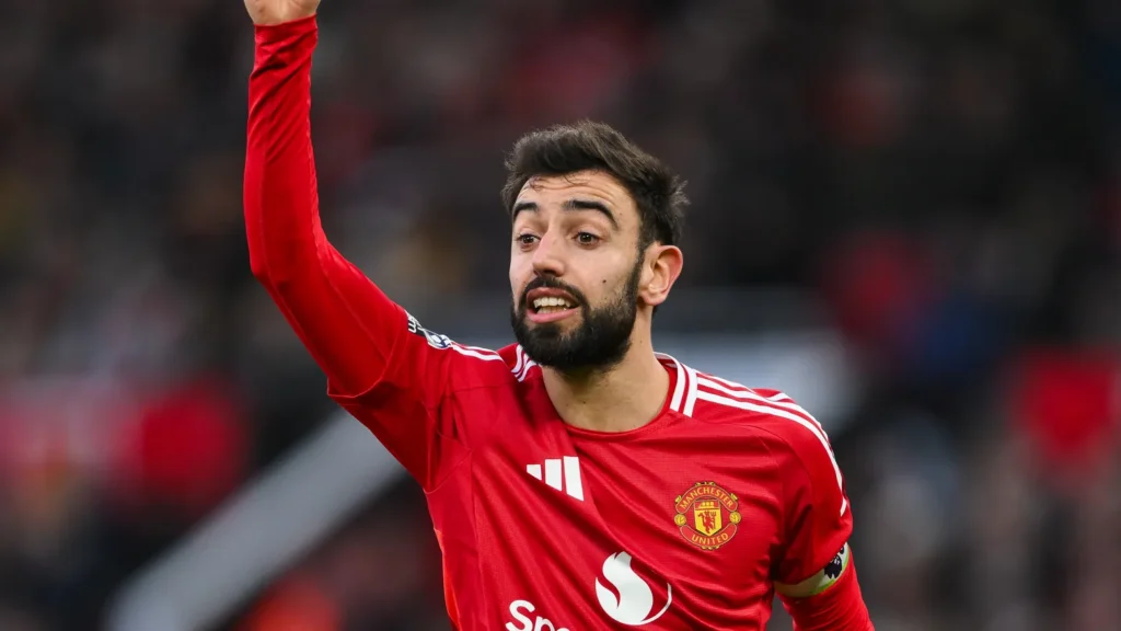 Bruno Fernandes breaks for Manchester United.