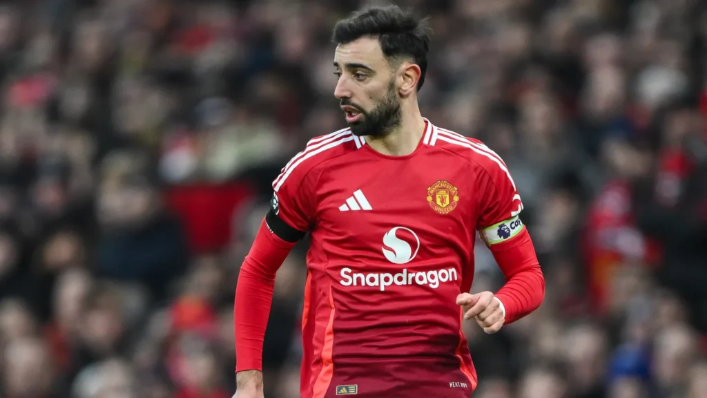 Bruno Fernandes breaks for Manchester United.