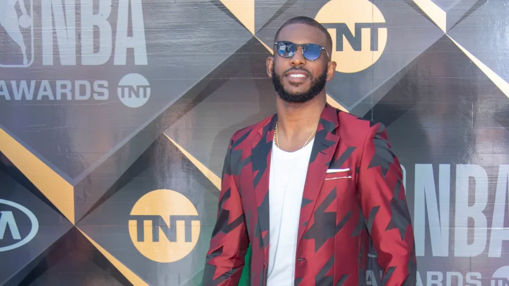 chris paul attends 2018 nba awards show from barker hanger