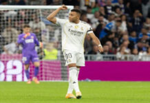Erling Haaland and Kylian Mbappé battle for international scoring milestones Mbappe cheering the crowd