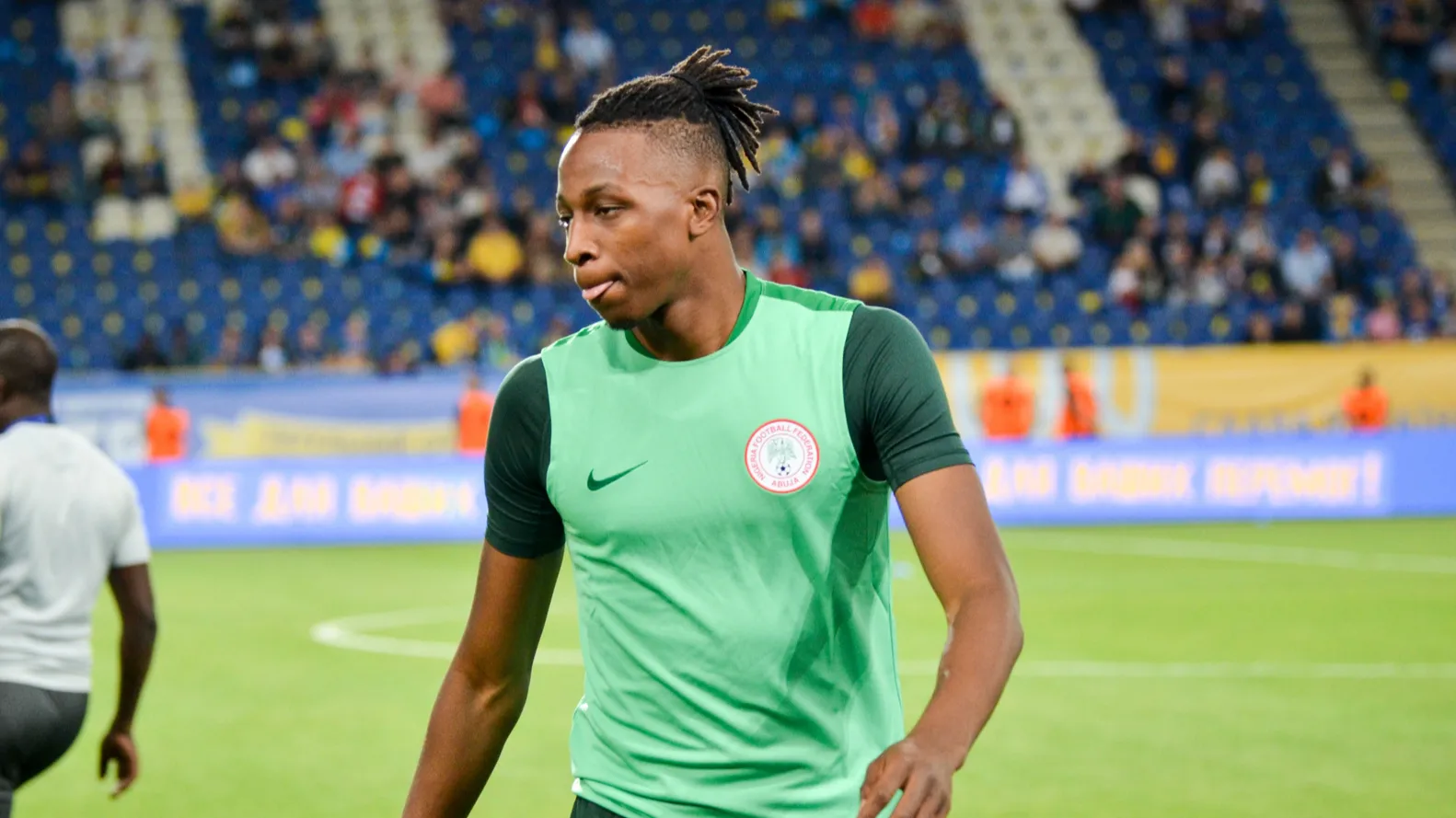 Joe aribo on the field